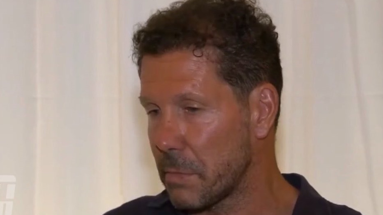 Kunjungi Kamp Argentina, Simeone Ungkap Pembicaraannya Dengan Alvarez