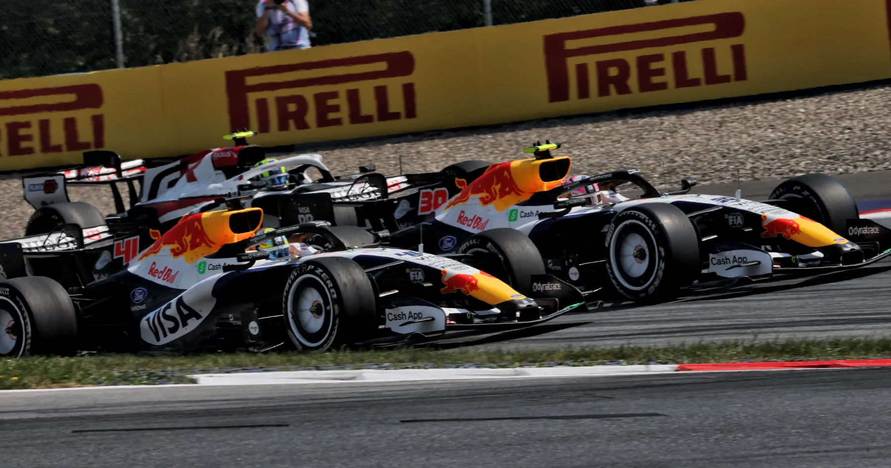 Liam Lawson Siap Lebih Waspada Usai Ketegangan Tim Racing Bulls - sumber: (racingnews365)