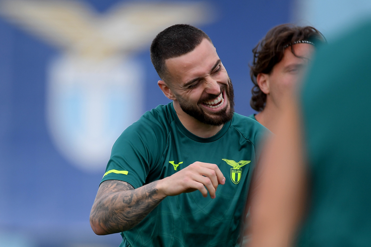Mario Gila Segera Berlabuh ke Milan Usai Kesepakatan €25 Juta dengan Lazio