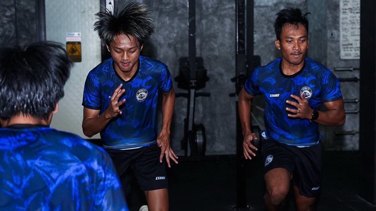 Robi Darwis Ungkap Alasan Pilih Nomor Punggung 21 Di Arema FC