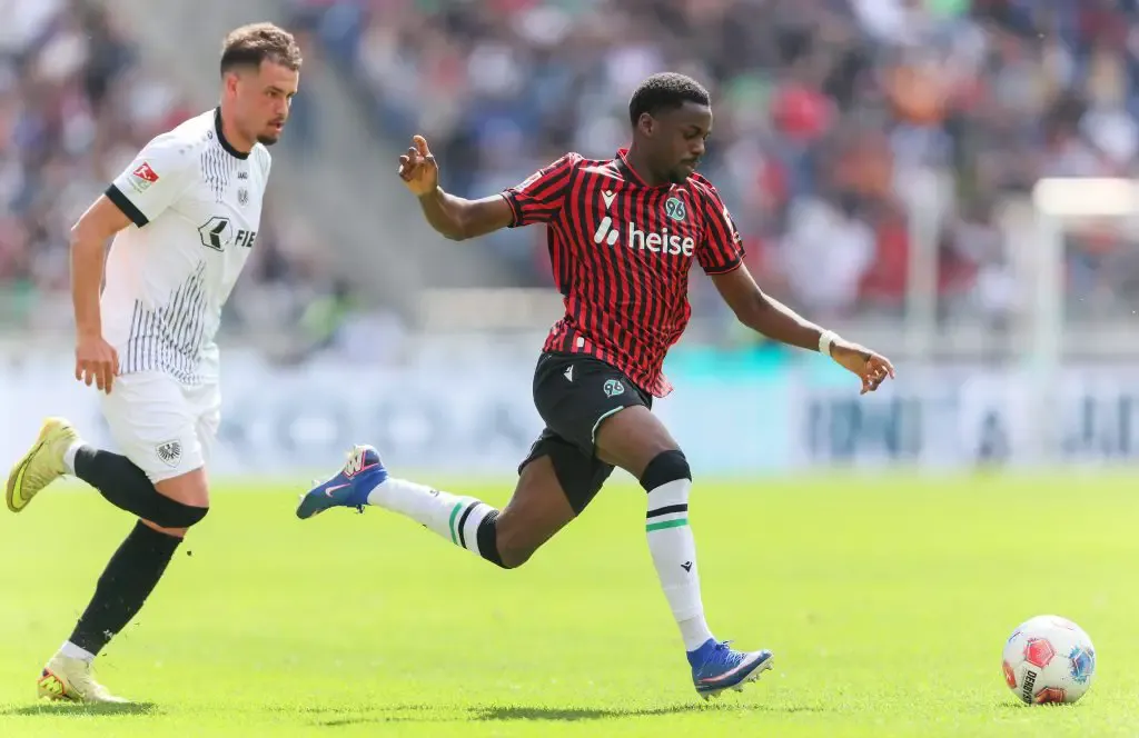 Eintracht Frankfurt Hampir Pastikan Kontrak Noël Aséko - sumber: (getfootballnewsgermany)