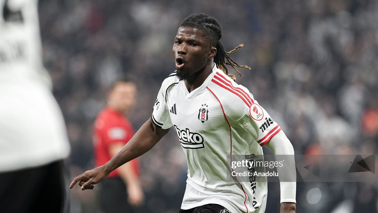 Fulham Memimpin Persaingan Rekrut El Bilal Toure
