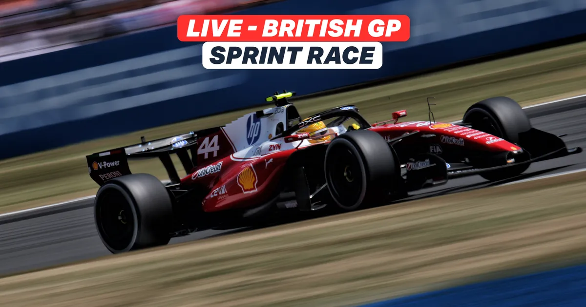 Hamilton Raih Pole di Sprint F1 Silverstone 2026 - sumber: (racingnews365)