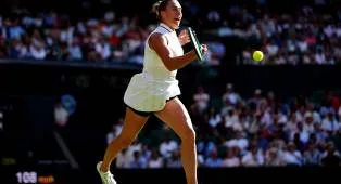 Hasil Wimbledon: Aryna Sabalenka Pertahankan Dominasi Atas Jelena Ostapenko