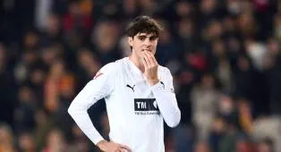 Javi Guerra Minta Valencia Mulai Mengubah Keadaan