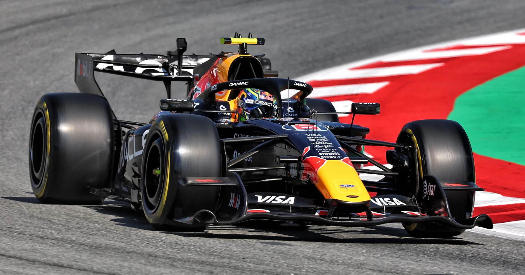 Petinggi Red Bull Bertemu Presiden FIA Bahas Balap Motor - sumber: (racingnews365)