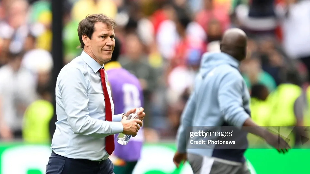 Rudi Garcia tegaskan komentarnya bukan ditujukan kepada tim Afrika