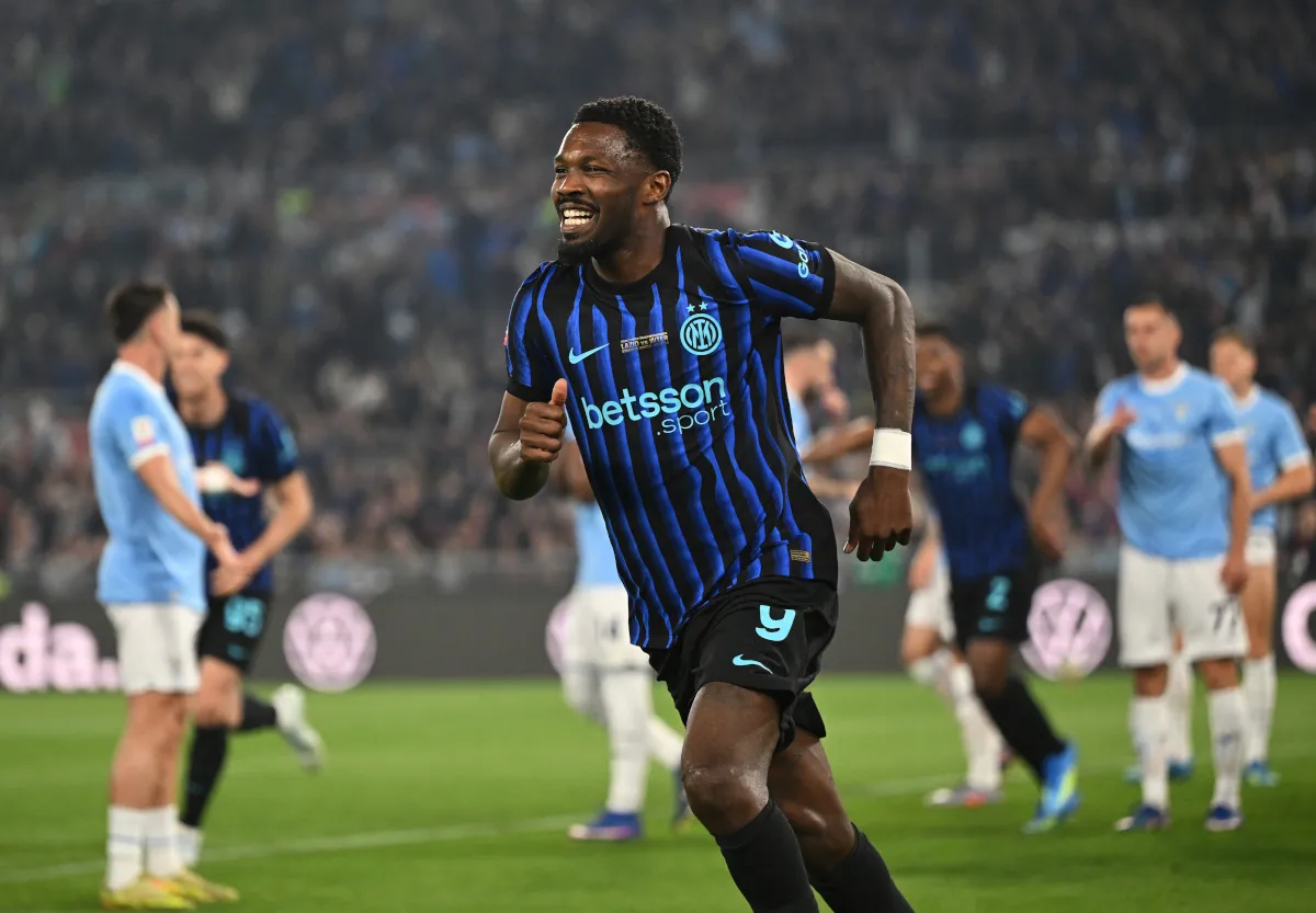 Thuram dan Inter Didenda €5,000 atas Spanduk Ofensif ke Milan - sumber: (footballitalia)