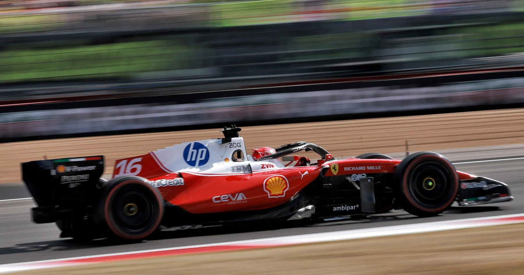 Charles Leclerc Temukan Kembali Performa Terbaik di Ferrari - sumber: (racingnews365)