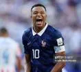 Didier Deschamps Ungkap Alasan Lindungi Kylian Mbappe Lawan Paraguay