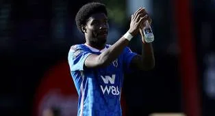 Eliezer Mayenda Jalani Tes Medis, Rennes Tebus Penyerang Sunderland