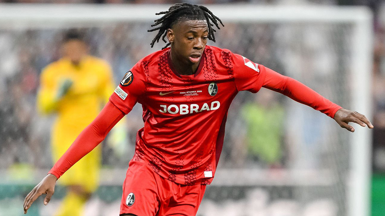 Manchester United Pertimbangkan Rekrut Johan Manzambi