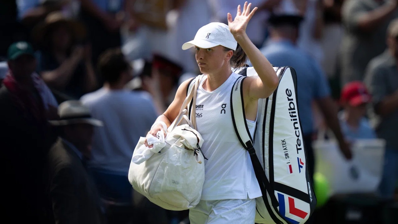Servis Lambat, Lebih Banyak Kendala Bagi Iga Swiatek Di Wimbledon