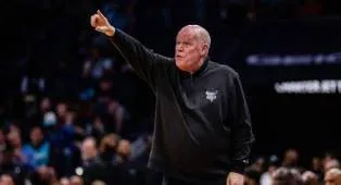 Wizards Ajak Kembali Duet Ewing dan Clifford