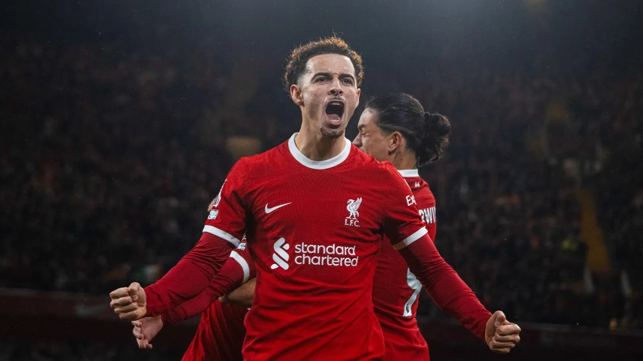 Curtis Jones Ditawar 25 Juta Euro, Liverpool Anggap Inter Milan Tak Serius
