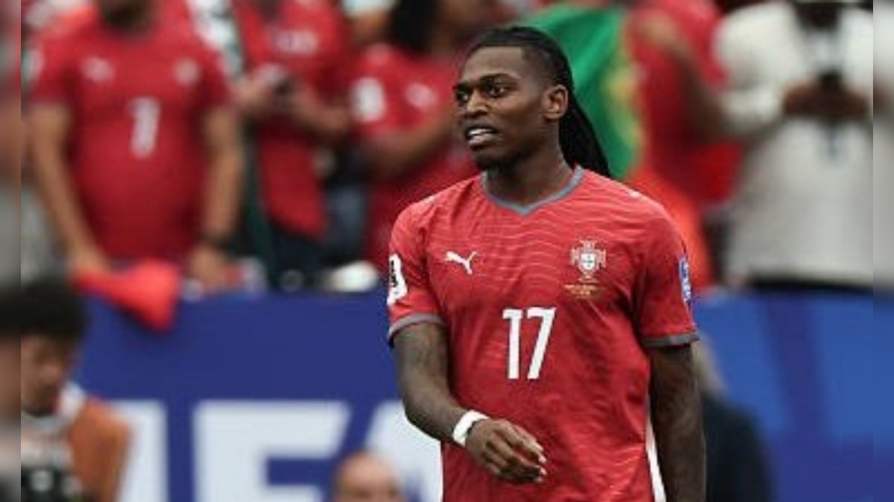 Dapat Sinyal Positif, Tottenham Siap Lanjutkan Perburuan Leao
