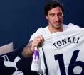 Johan Lange Ungkap Alasan Tottenham Hotspur Rekrut Sandro Tonali
