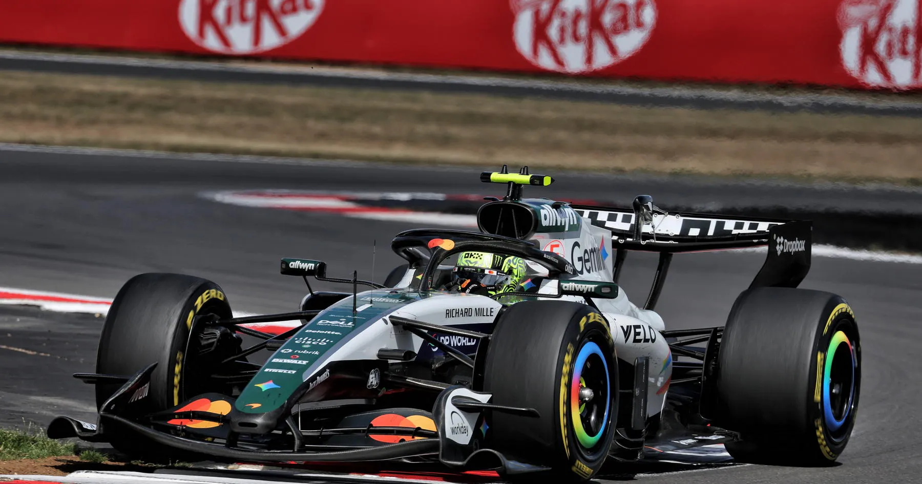 Lando Norris: McLaren Sulit Dikendalikan di GP Inggris - sumber: (racingnews365)