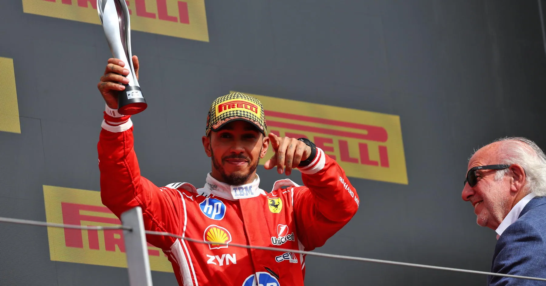 Lewis Hamilton Jelaskan Start Lompat di GP Inggris - sumber: (racingnews365)