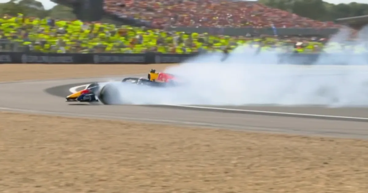 Max Verstappen Kecelakaan, Picu Safety Car di GP Inggris - sumber: (racingnews365)
