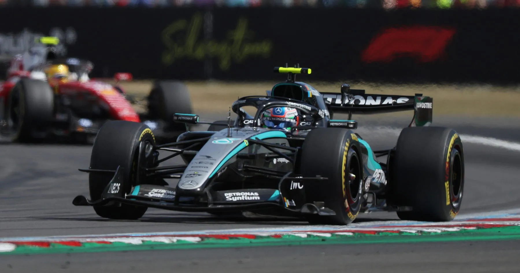 Mercedes Pertimbangkan Protes Penalti Kimi Antonelli di GP Inggris - sumber: (racingnews365)