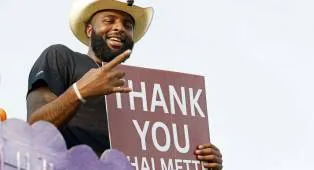 Mitchell Robinson Cedera Akibat Reaksi Emosional Keluarga