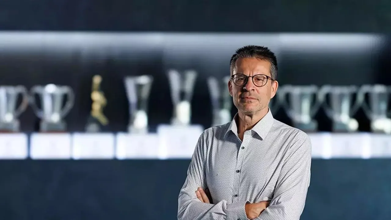 Pedro Martinez Merasa Bangga Melatih Real Madrid
