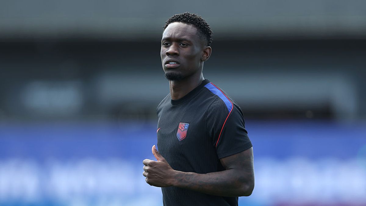 UEFA Kritik FIFA Terkait Keputusan Kontroversial Balogun