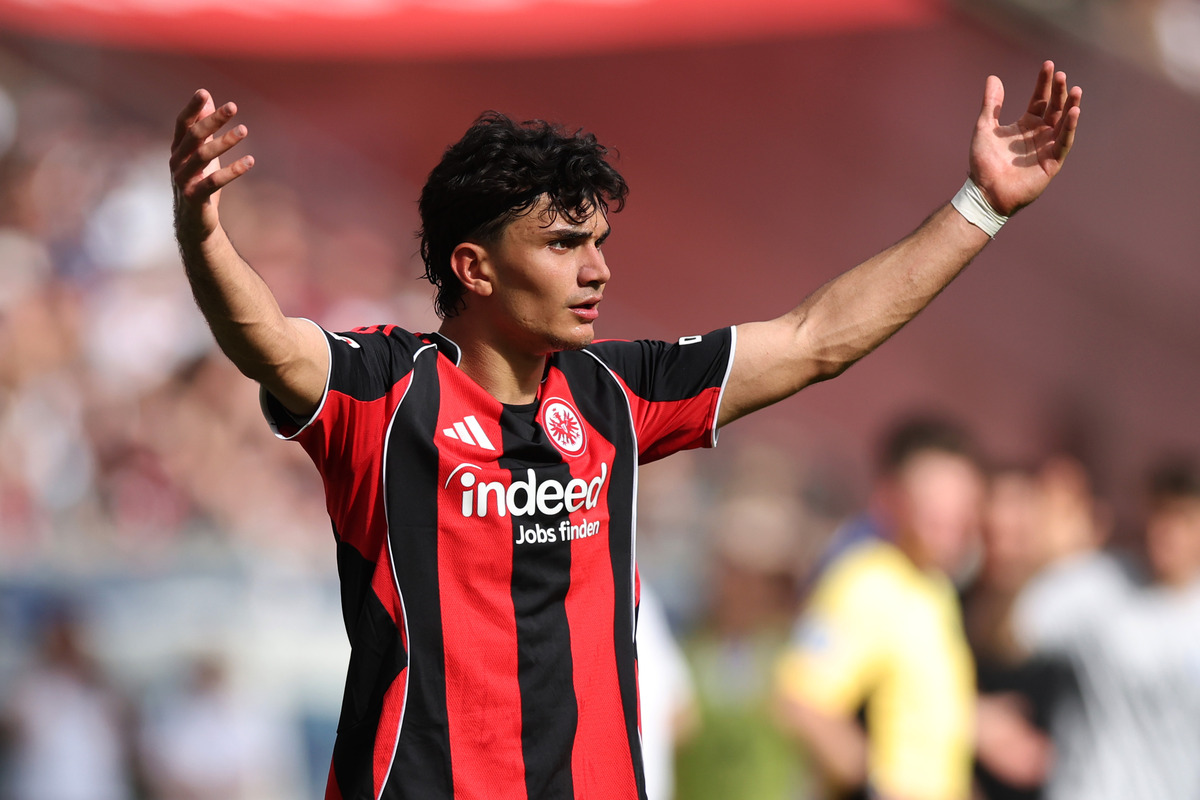 Uzun Jadi Rebutan Napoli dan Milan di Bursa Transfer