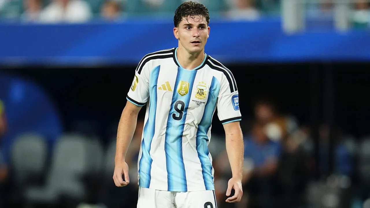 Julian Alvarez.