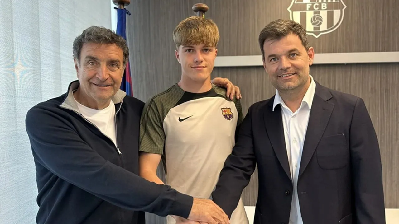 Barcelona Mengamankan Masa Depan Kiper La Masia