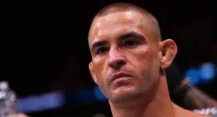 Dustin Poirier Akui Kesulitan Pensiun Berujung Insiden di Atlanta