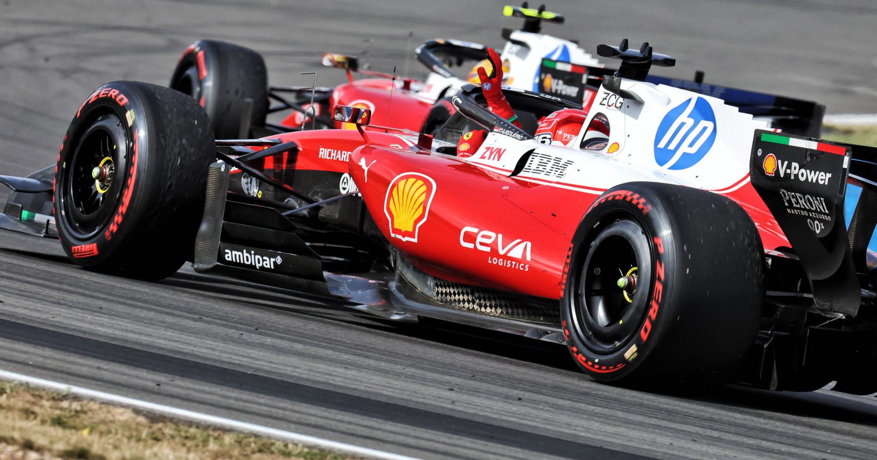 Ferrari Uji Sirkuit F1 Madrid Bersama Hamilton & Leclerc