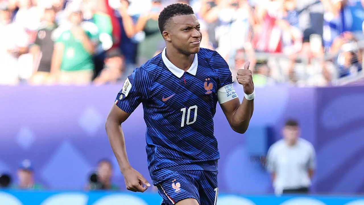 Kylian Mbappe Balas Hinaan Rasis dari Senator Paraguay