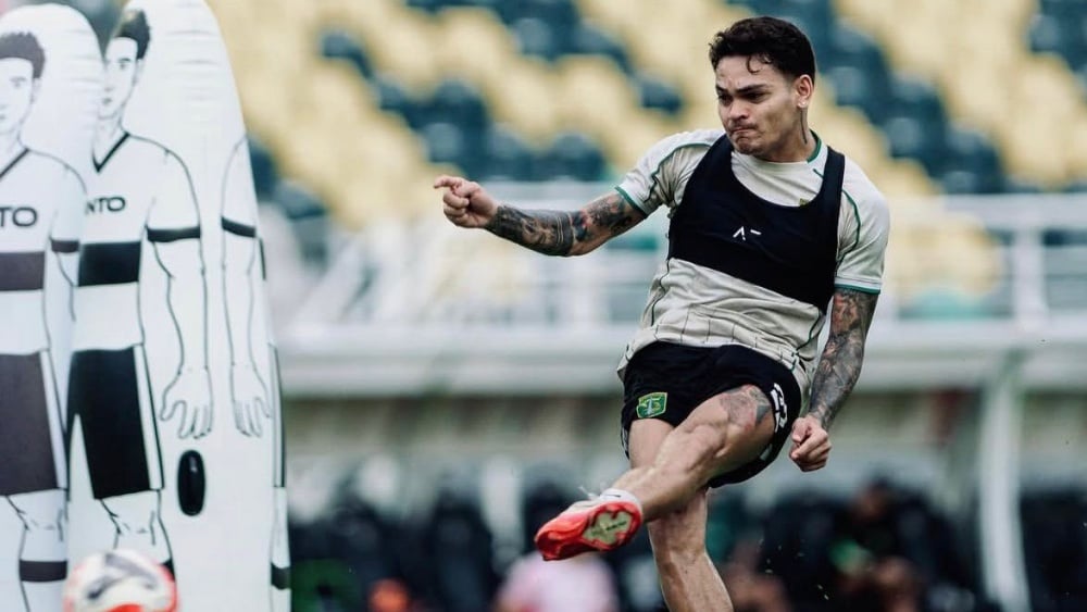 Madura United Rekrut Gali Freitas, Si Petir Timor Leste, untuk Perkuat Lini Serang