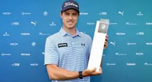 Michael Hollick Akhiri Penantian dengan Juarai BMW International Open