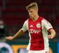 Newcastle Capai Kesepakatan dengan Ajax untuk Transfer Sean Steur