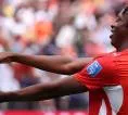 Newcastle United Buka Negosiasi Resmi untuk Transfer Johan Manzambi