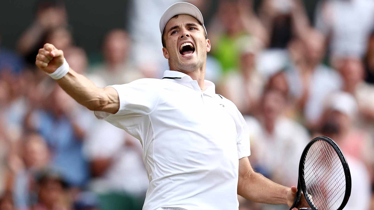 Saat Roger Federer Saksikan Arthur Fery Torehkan Sejarah Di Wimbledon