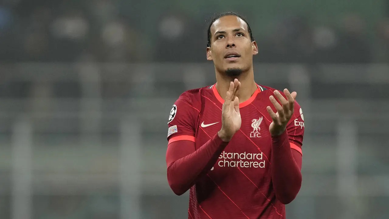 Tanggapi Rumor AC Milan Bidik Virgil Van Dijk, Romano: Itu Tak Realistis!