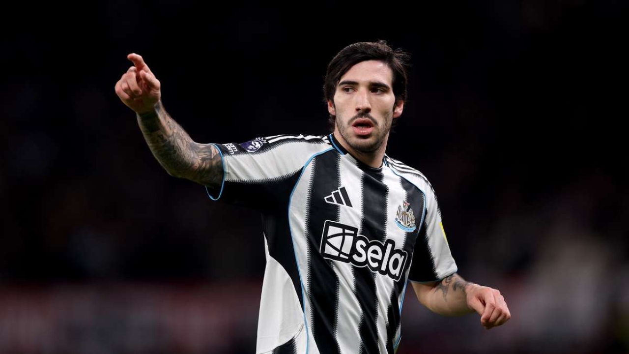 Transfer Sandro Tonali dan Marco Palestra Jadi Simbol Ironi Bagi Italia
