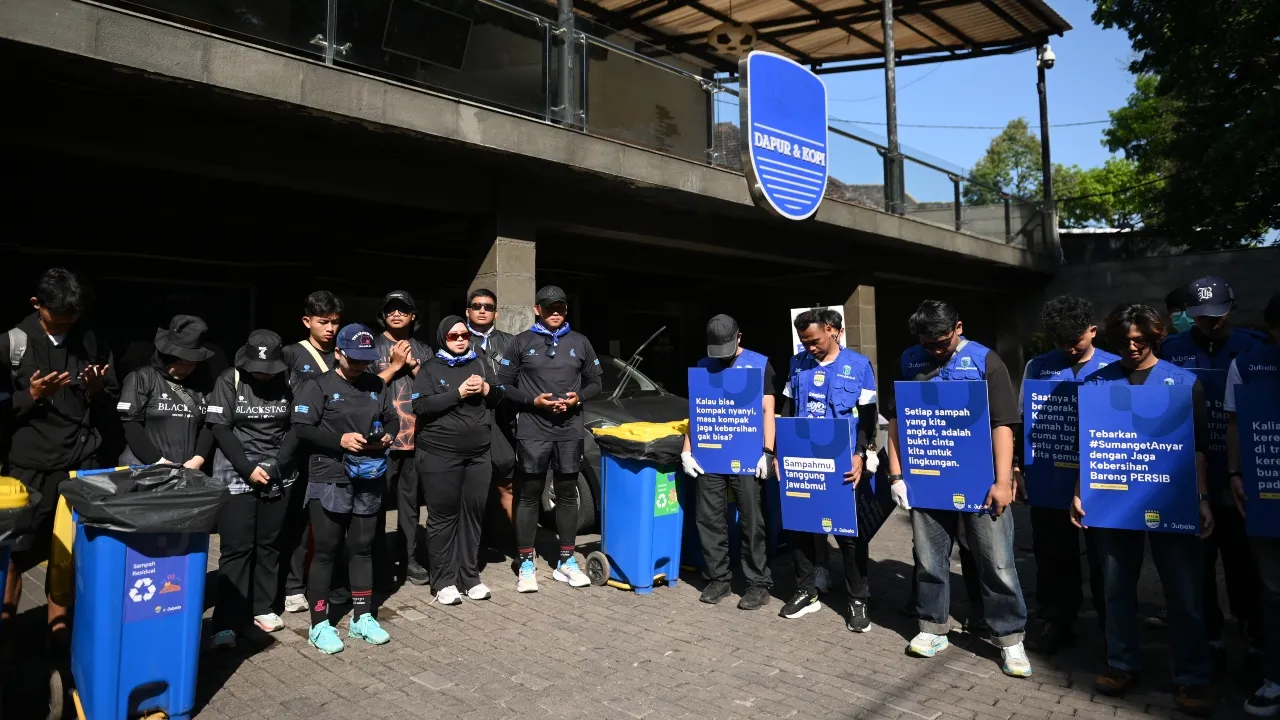 Persib gelar kegiatan bebersih kota sebelum umumkan perekrutan Balsa Sekulic