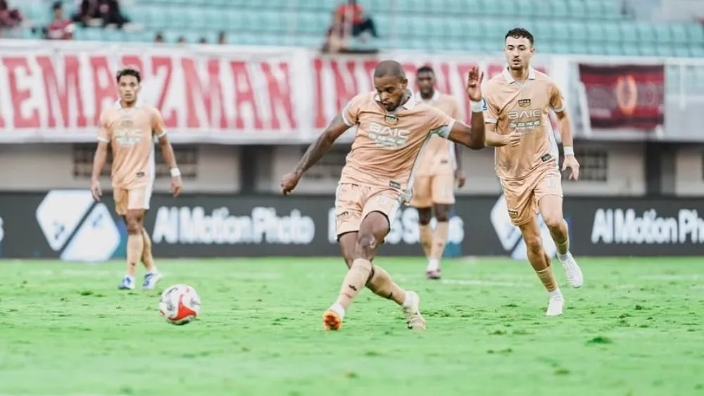 Alex Martins Resmi Tinggalkan Dewa United Setelah Tiga Musim Kiprah - sumber: (ileagueid)