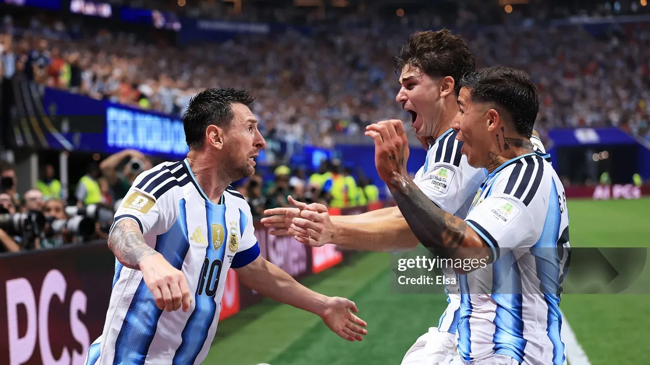 Argentina 3-2 Mesir: Messi Pimpin Comeback Dramatis Juara Bertahan
