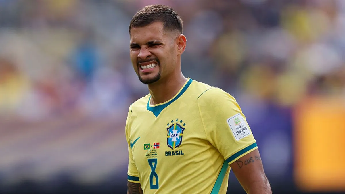 Guimaraes Ucapkan Pernyataan Mengharukan Soal Piala Dunia - sumber: (footballlondon)