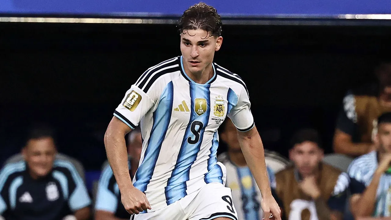 Julian Alvarez.
