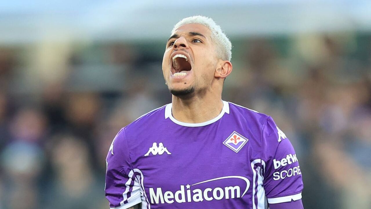 Kembali Terlibat Dalam Persaingan, Como Ikut Bidik Dodo dari Fiorentina