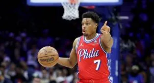 Kyle Lowry Akhiri Karier NBA Bersama Raptors