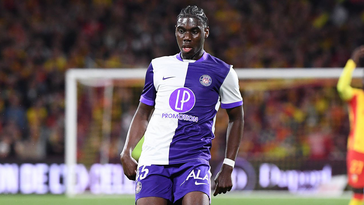 Manchester United Kepincut Wonderkid Toulouse, Alexis Vossah