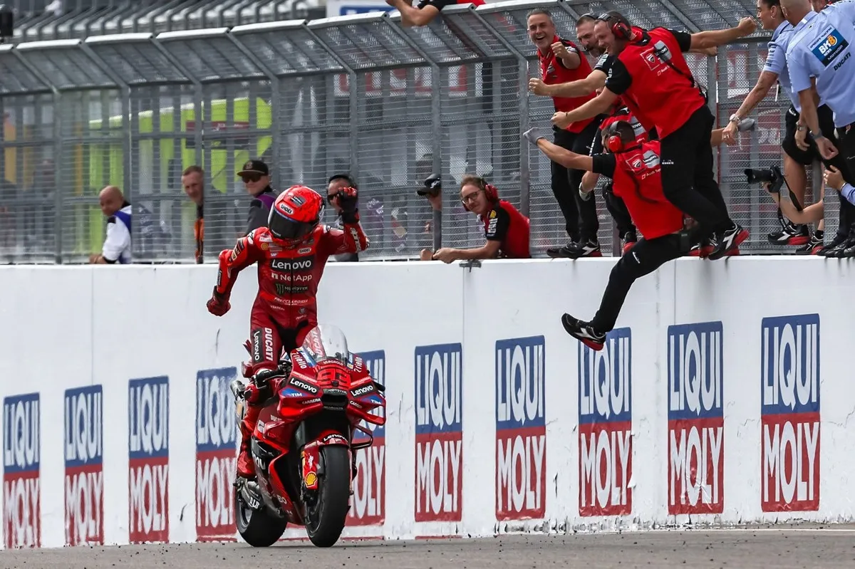 Marc Marquez Hampiri Rekor Agostini di GP Jerman - sumber: (motorsport)